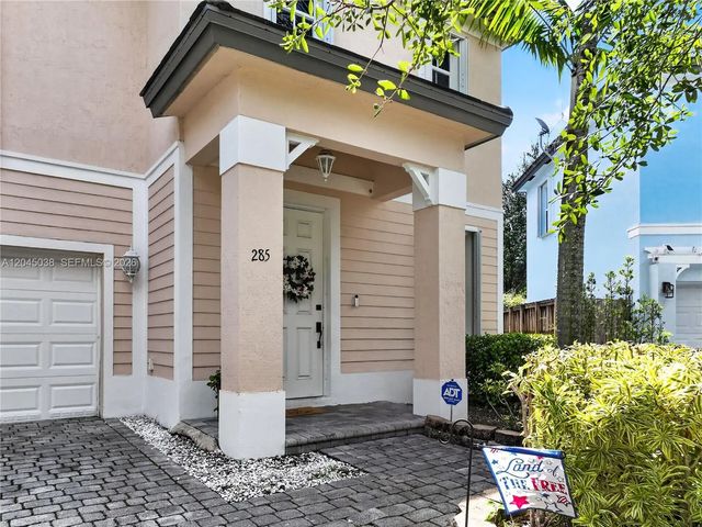 3 of 88 - 285 Ne 32nd Terrace, Homestead, FL