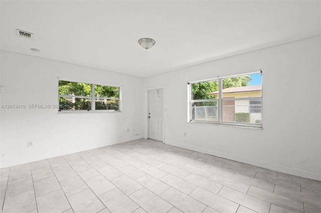 4 of 24 - 1429 Ne 118th Terrace, Miami, FL
