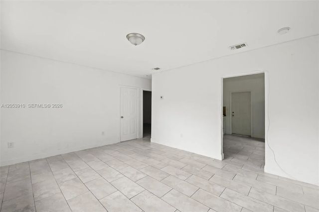5 of 24 - 1429 Ne 118th Terrace, Miami, FL