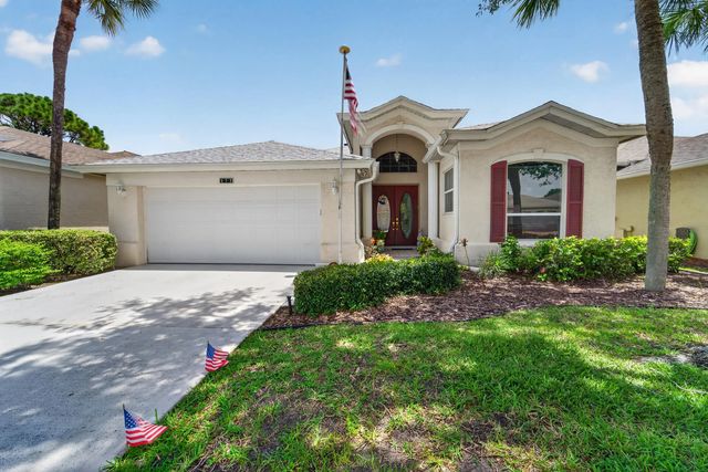 573 Nw Montevina Drive, Port St. Lucie