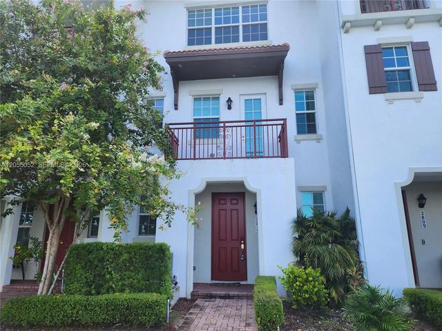 4 of 35 - 2813 Sw 119th Way, Miramar, FL
