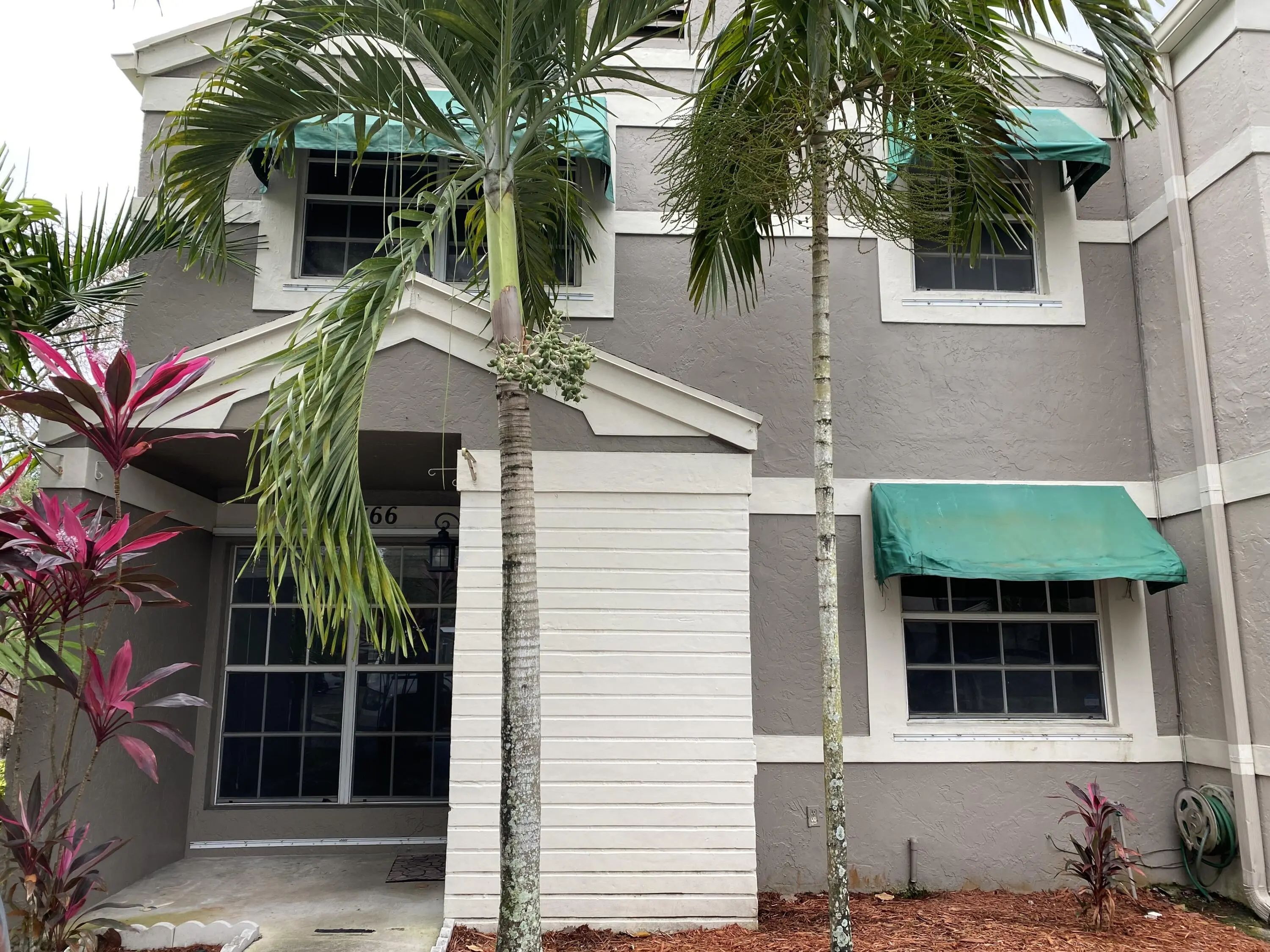 12366 Sw 51st Place, Cooper City