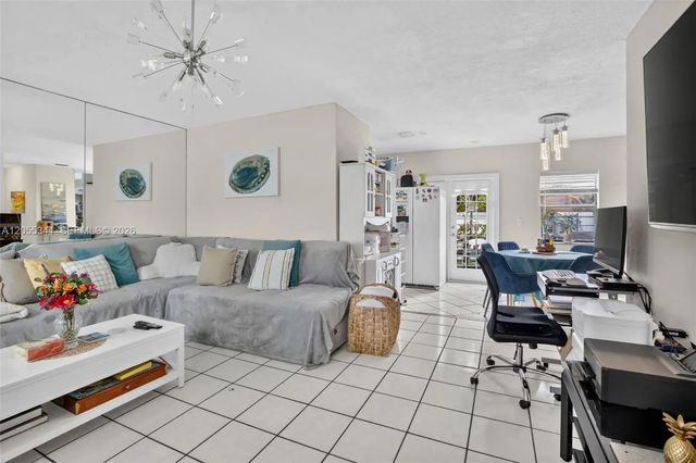 4 of 47 - 3501 Sw 40th Avenue, West Park, FL