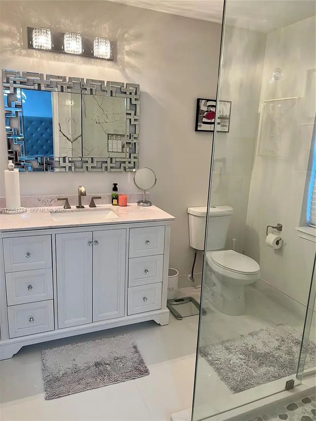 2 of 13 - 6010 Red Plum Court #477, Tamarac, FL