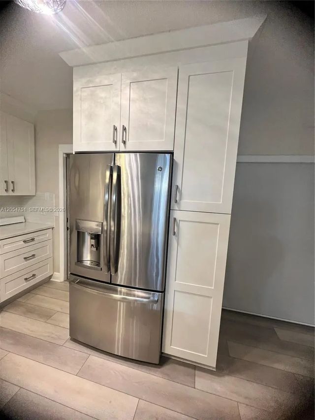 4 of 13 - 6010 Red Plum Court #477, Tamarac, FL