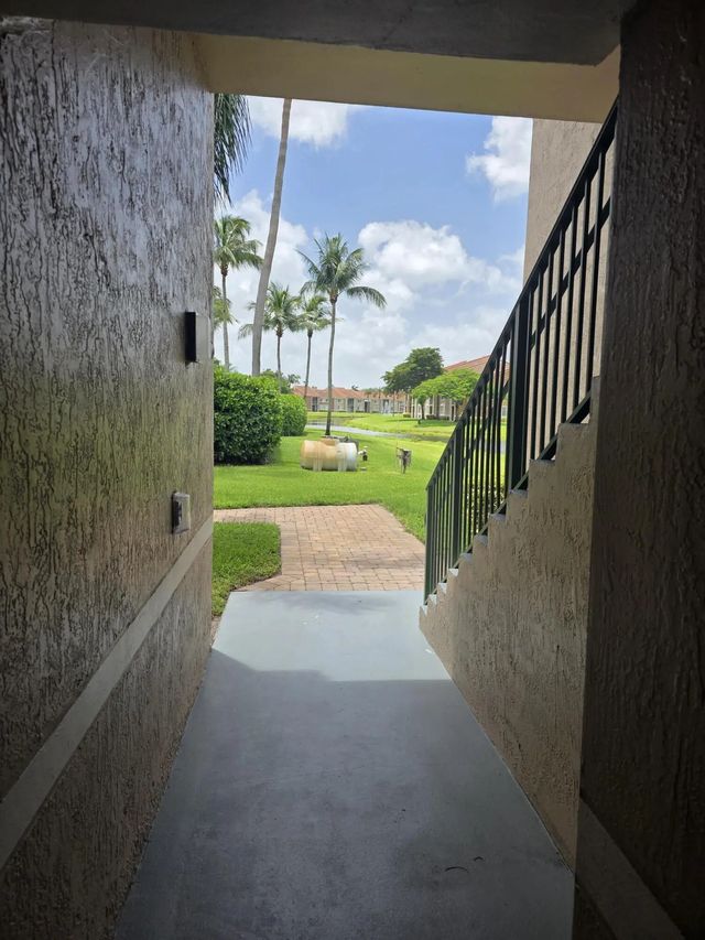 3 of 22 - 7824 Sonoma Springs Circle #104, Lake Worth, FL