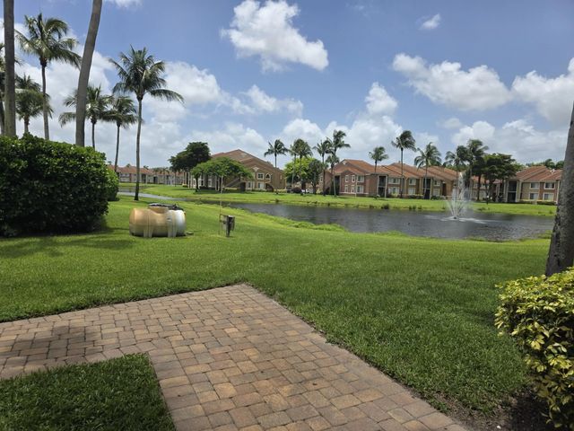 4 of 22 - 7824 Sonoma Springs Circle #104, Lake Worth, FL