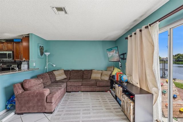 4 of 36 - 115 Nw 108th Avenue, Pembroke Pines, FL