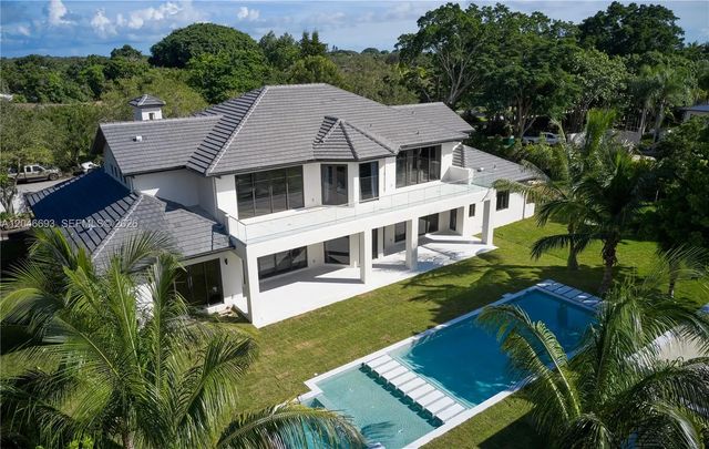 11200 Sw 60th Avenue, Pinecrest