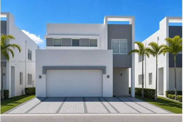 2 of 28 - 10384 Nw 67th Terrace, Doral, FL