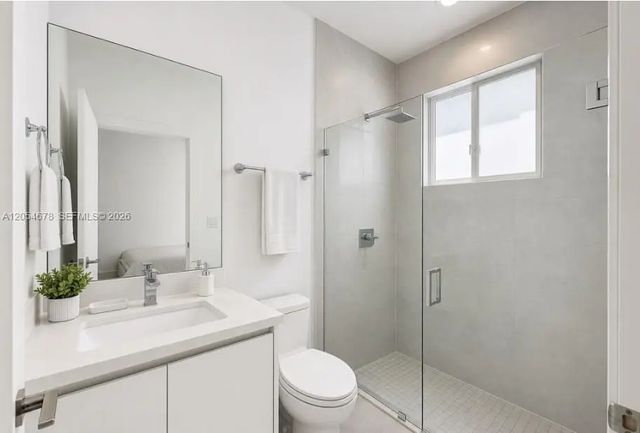 4 of 28 - 10384 Nw 67th Terrace, Doral, FL