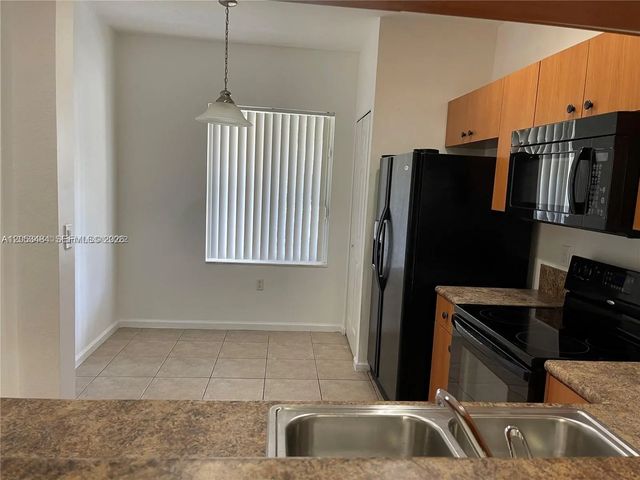 4 of 14 - 2833 Sw 82nd Avenue #104, Miramar, FL
