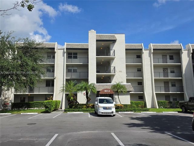 9311 Orange Grove Drive #408, Davie