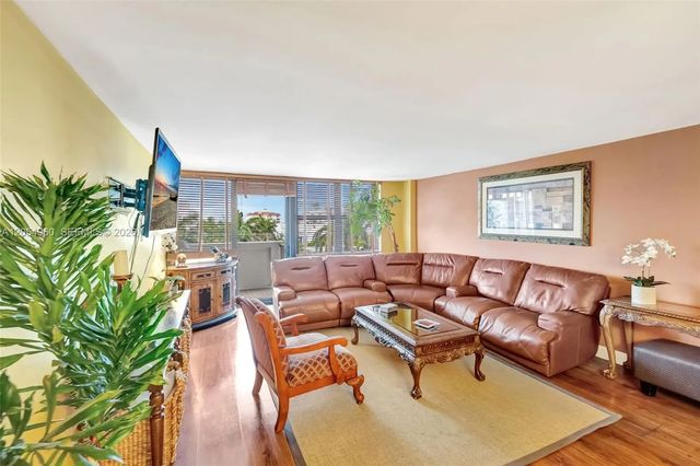 4 of 42 - 10101 E Bay Harbor Drive #502, Bay Harbor Islands, FL
