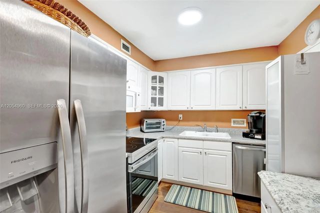 5 of 42 - 10101 E Bay Harbor Drive #502, Bay Harbor Islands, FL