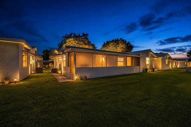4 of 47 - 8960 Nw 12th Place, Plantation, FL