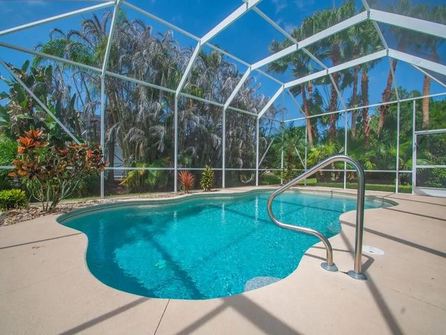2 of 32 - 6566 35th Place, Vero Beach, FL