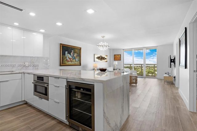 2 of 53 - 5701 Collins Avenue #1707, Miami Beach, FL