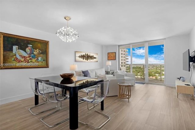 3 of 53 - 5701 Collins Avenue #1707, Miami Beach, FL