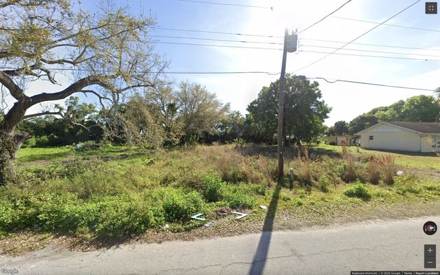 1009 Sw 15th Street Ne, Okeechobee