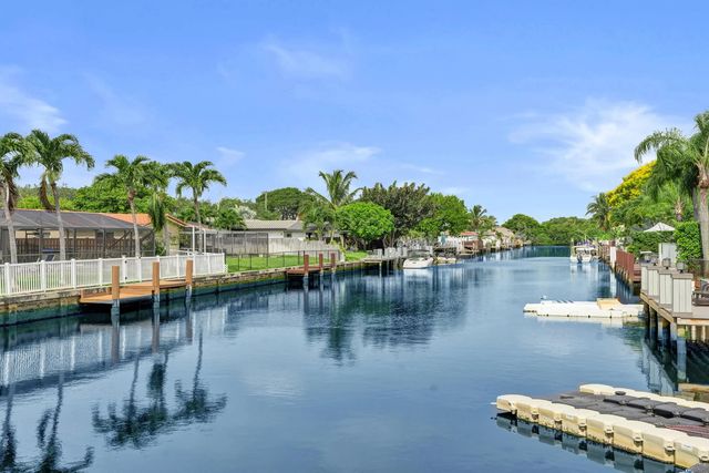 2 of 44 - 5311 Ne 15th Avenue, Fort Lauderdale, FL