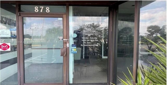 3 of 10 - 878 Sw 12th Avenue #8a, Pompano Beach, FL