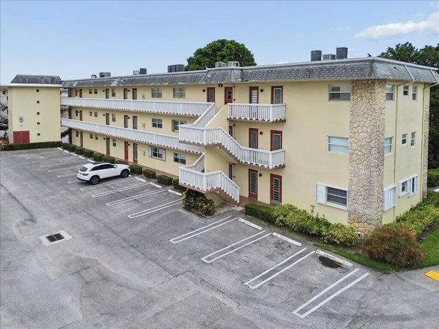 4321 Nw 16th Street #c202, Lauderhill