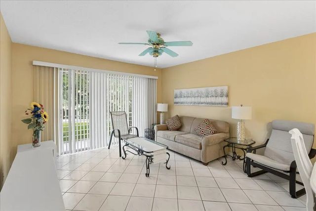 2 of 33 - 4321 Nw 16th Street #c202, Lauderhill, FL