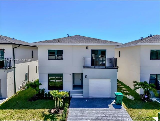 1374 Nw 1st Street, Florida City