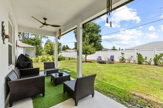 4 of 36 - 837 Sw California Boulevard, Port St. Lucie, FL