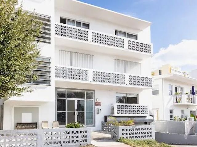 4015 Indian Creek Drive #307, Miami Beach