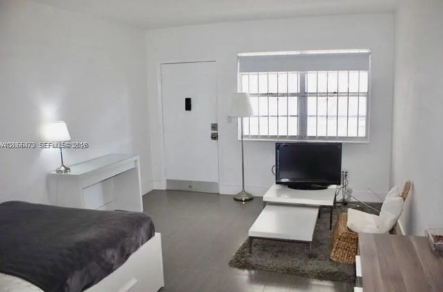 3 of 7 - 4015 Indian Creek Drive #307, Miami Beach, FL
