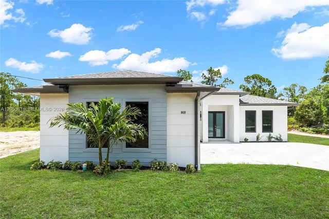 5 of 37 - 8418 Sun N Lakes Boulevard, Sebring, FL