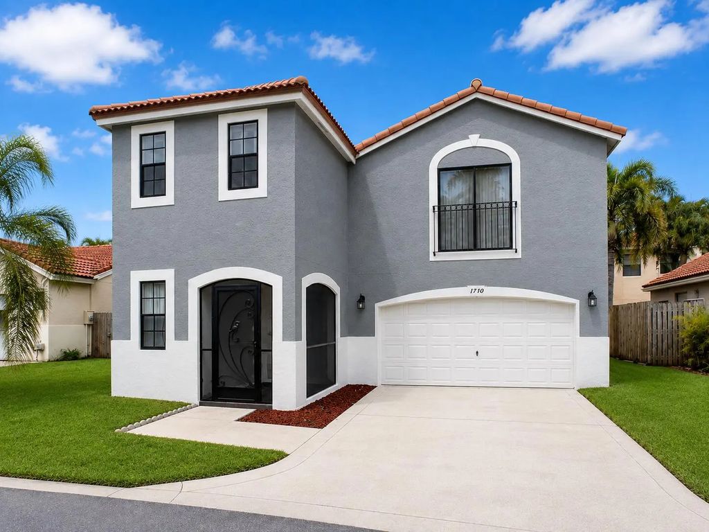 1710 Shoreside Circle, Wellington