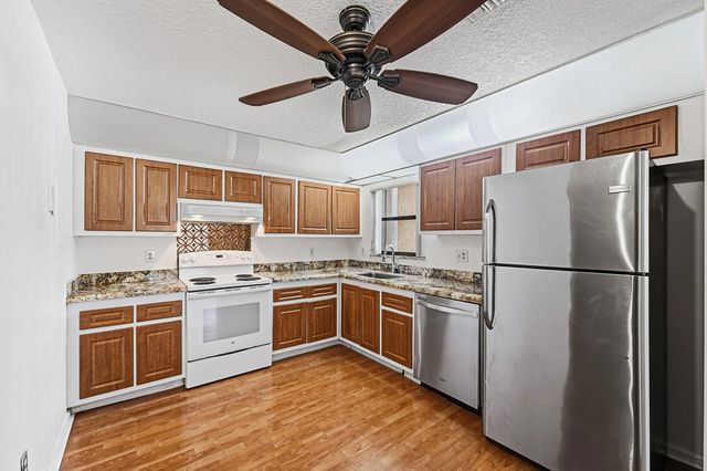 4 of 15 - 9641 Riverside Drive #1f, Coral Springs, FL