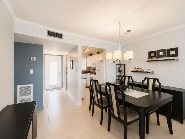 5 of 26 - 2651 Sunrise Lakes Drive E #310, Sunrise, FL