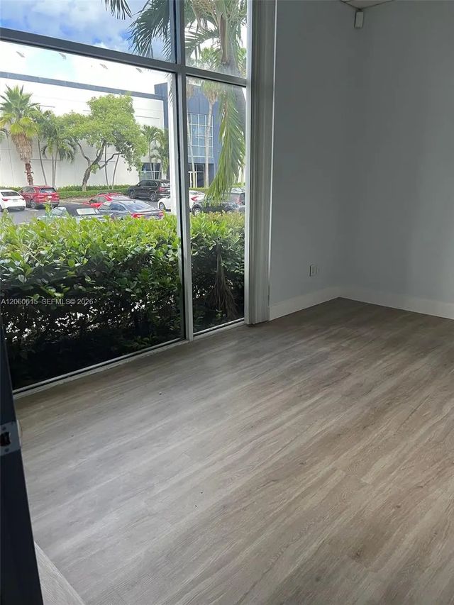 5 of 12 - 7620 Nw 25th Street #1, Miami, FL