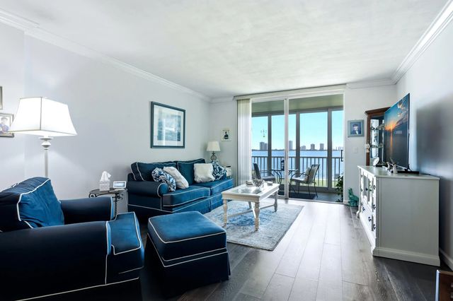 4 of 28 - 100 Paradise Harbour Boulevard #203, North Palm Beach, FL