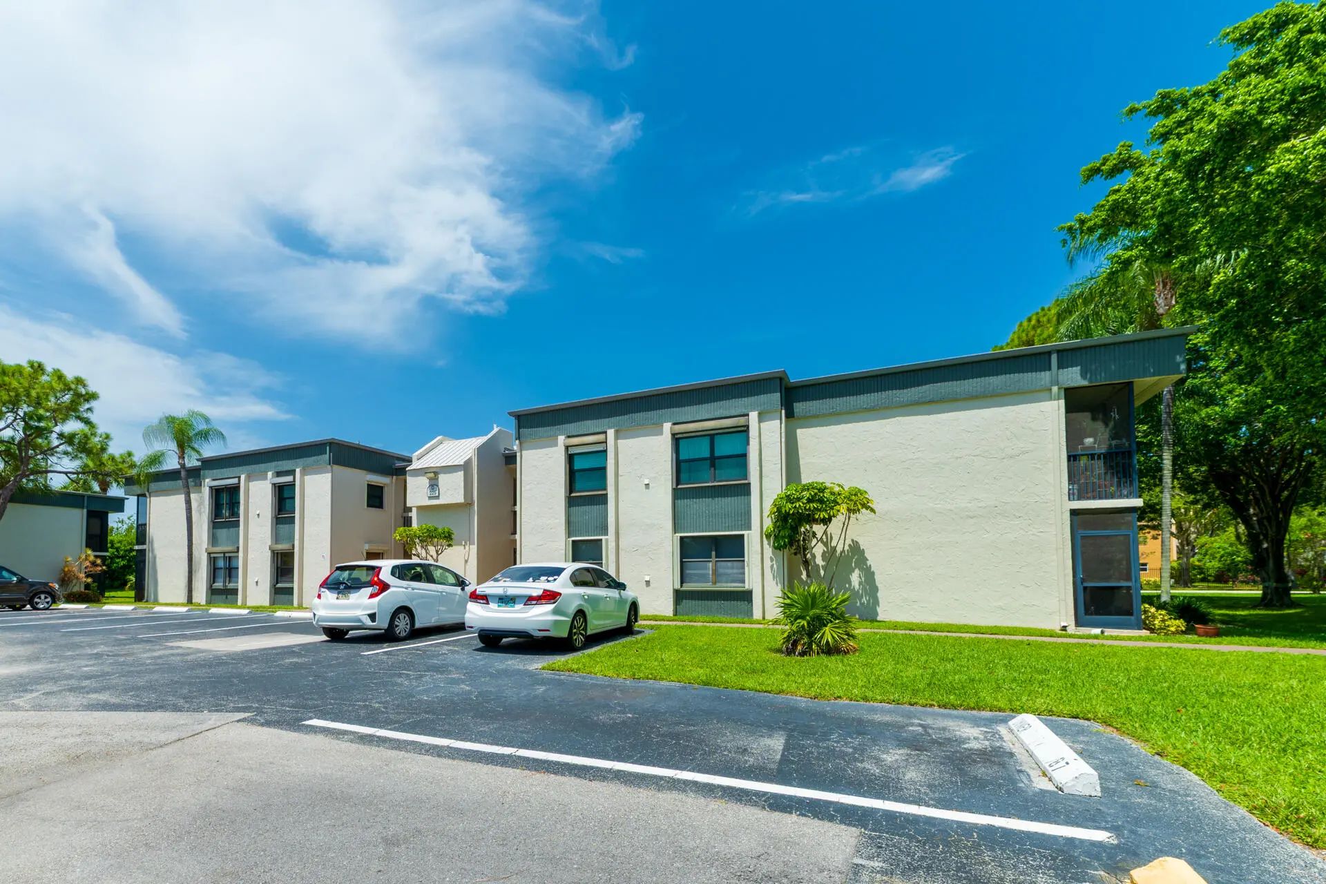 225 Se 10th Street #11d, Deerfield Beach