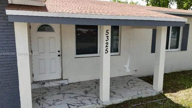 3 of 8 - 5325 Sw 22nd Street, West Park, FL