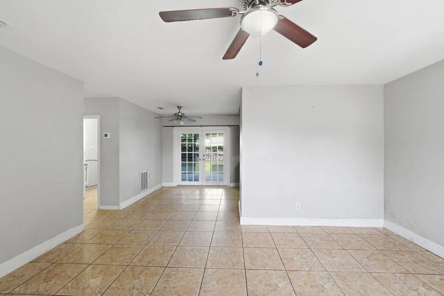 3 of 24 - 3100 Sw 33rd Avenue, West Park, FL