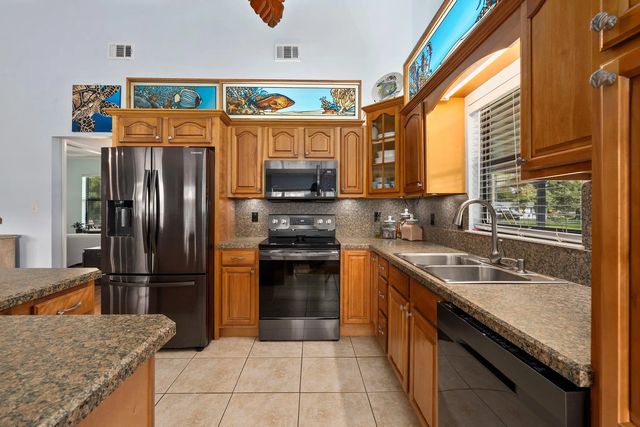 3 of 22 - 3201 Linda Vista, Fort Pierce, FL