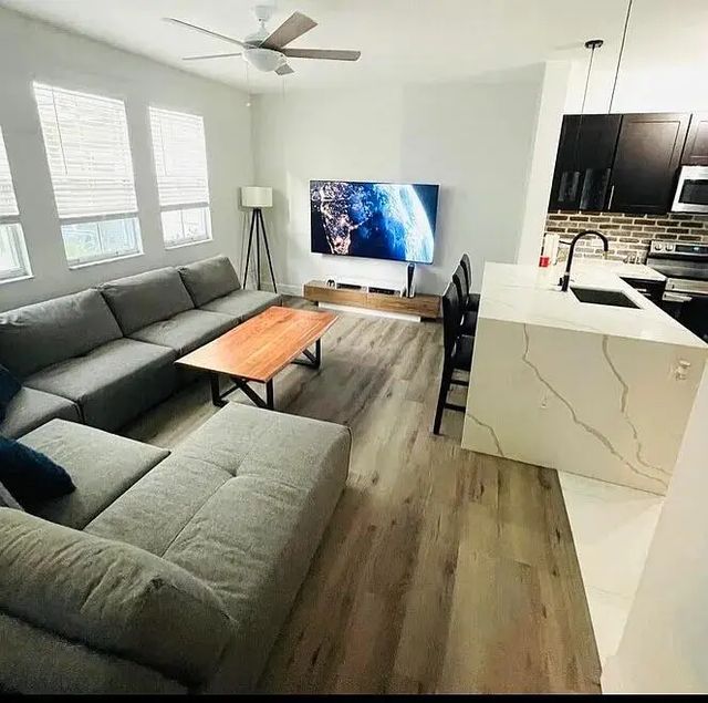 2 of 6 - 533 Ne 3rd Avenue #148, Fort Lauderdale, FL