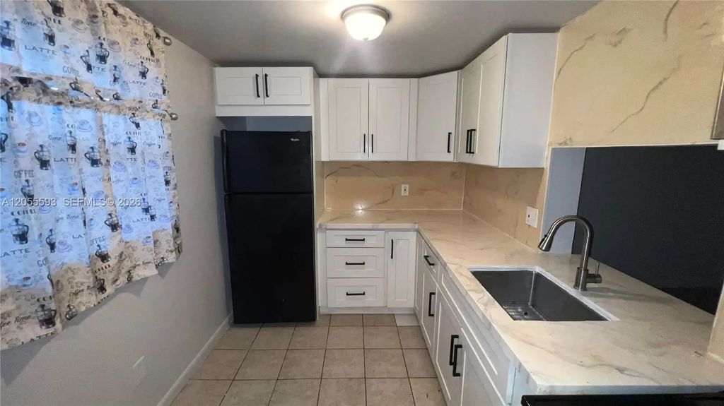 2800 Nw 56th Avenue #h404, Lauderhill