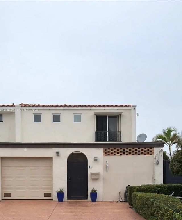 2 of 61 - 7282 Jacaranda Lane, Miami Lakes, FL