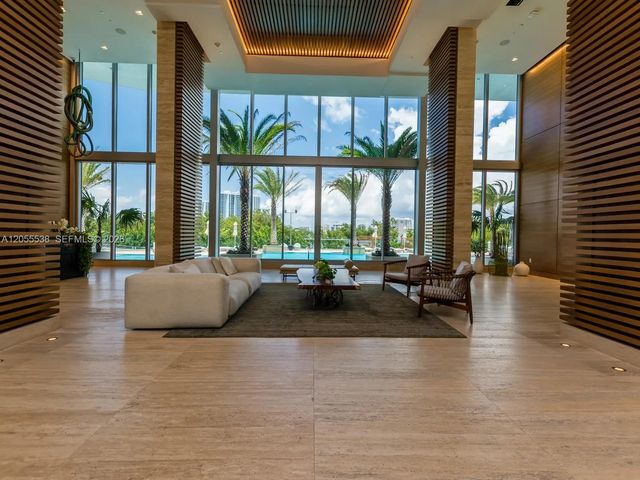 4 of 57 - 16385 Biscayne Boulevard #1103, North Miami Beach, FL