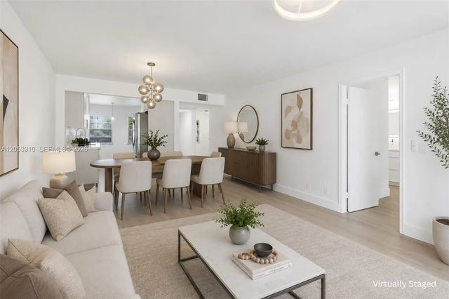 1351 Sw 125th Avenue #206s, Pembroke Pines