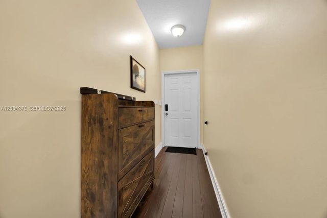 4 of 26 - 3326 Ne 11th Drive, Homestead, FL