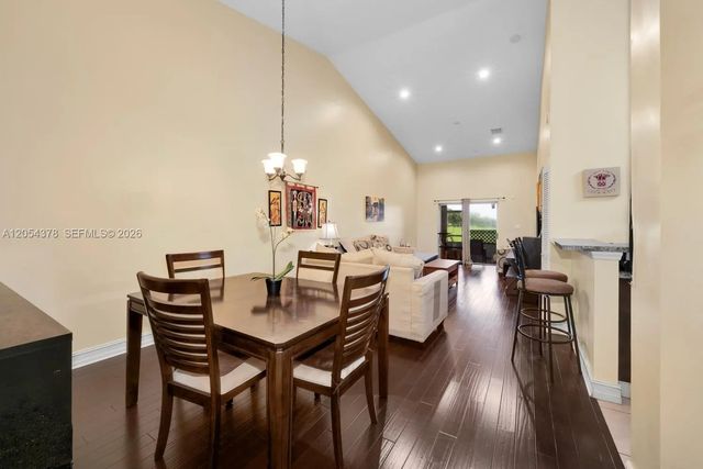 5 of 26 - 3326 Ne 11th Drive, Homestead, FL