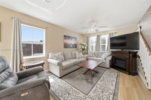 4 of 46 - 6633 Bayfront Drive, Margate, FL